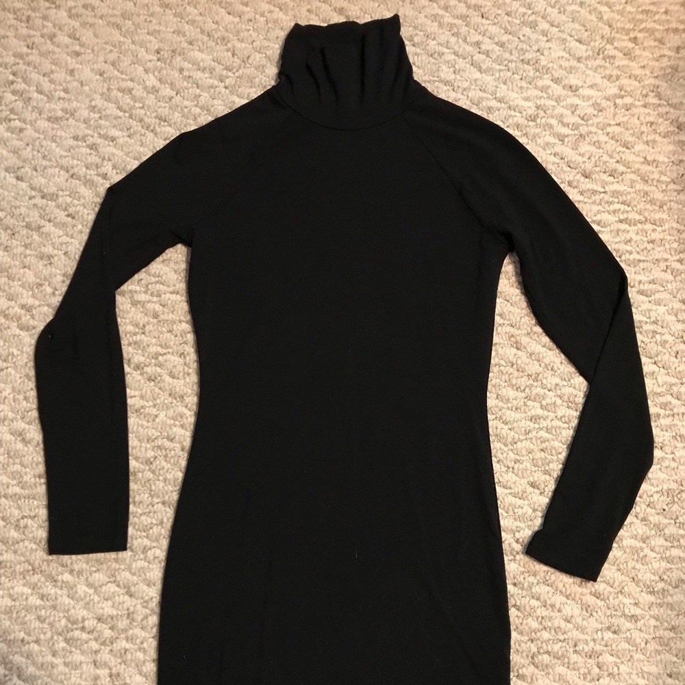 Forever 21 Long Sleeved Dress